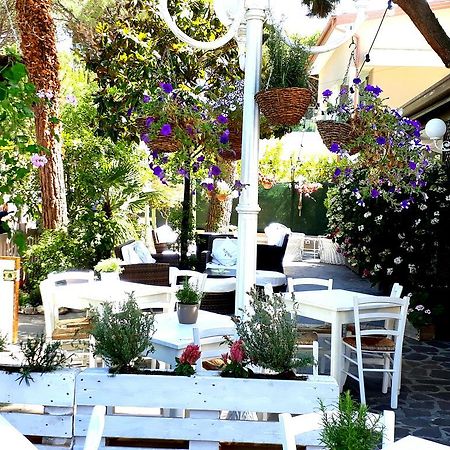 Hotel Helvetia Milano Marittima Ngoại thất bức ảnh