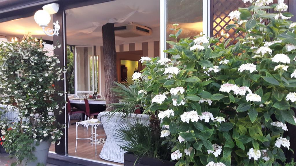 Hotel Helvetia Milano Marittima Ngoại thất bức ảnh