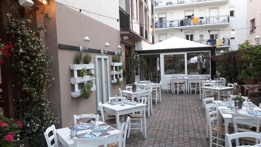 Hotel Helvetia Milano Marittima Ngoại thất bức ảnh