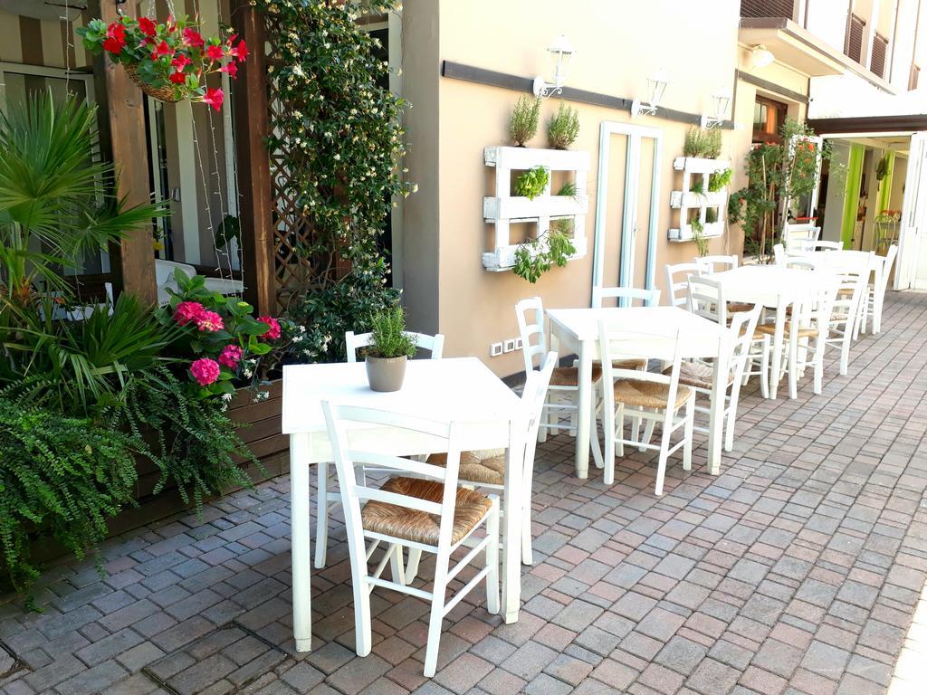 Hotel Helvetia Milano Marittima Ngoại thất bức ảnh